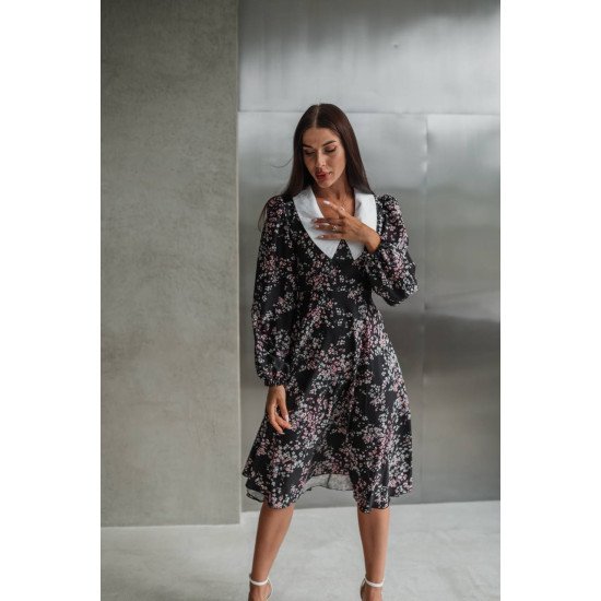 Сукня з комірцем 