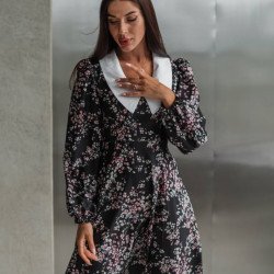 Сукня з комірцем 